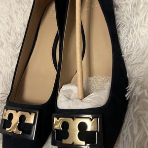 TORY BURCH GIGI Block Heel Pump Suede; Blue Almost Black Size 9.5 Gold logo NWOT